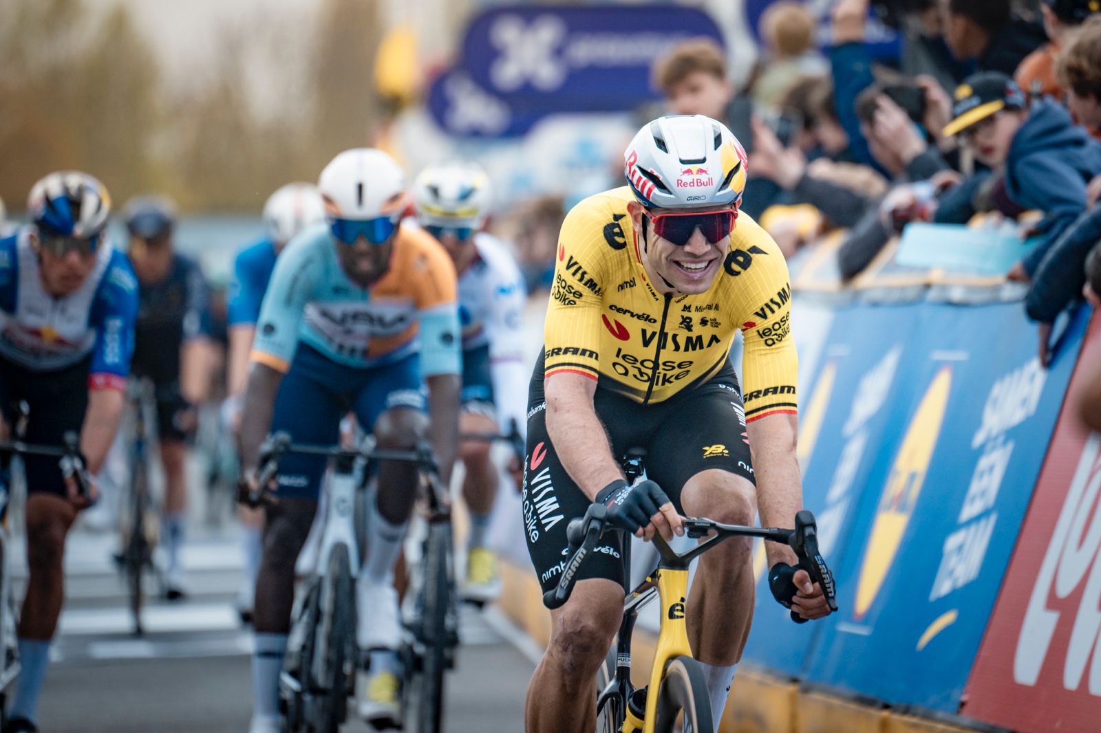 Aftermovie Wout van Aert @ À Travers La Flandre